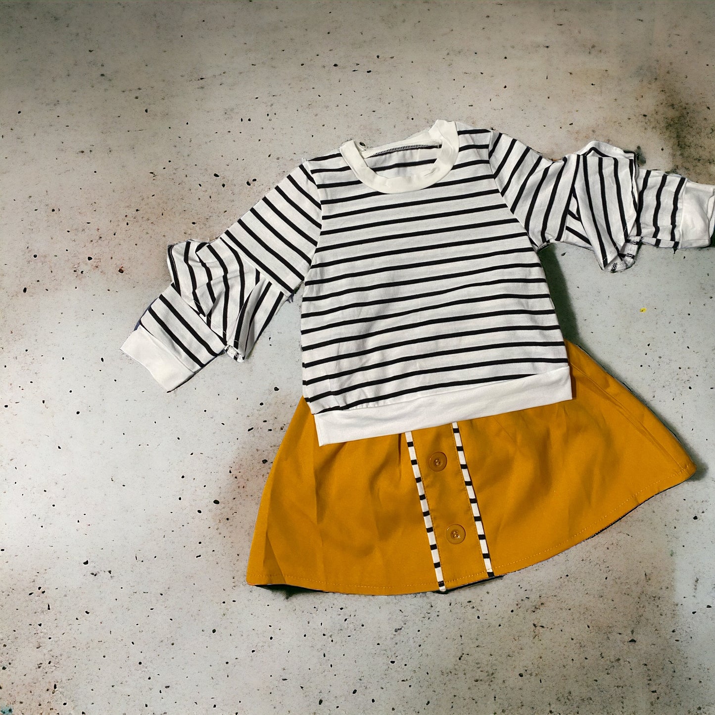 Mustard & Stripes 2 piece set